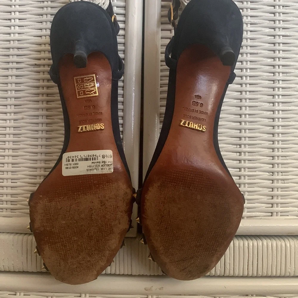 Schutz Mid Heel Sandal - Picture 5 of 7